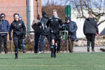 Bild 102 - B-Juniorinnen Halbfinale SVHU - Holstein Kiel : Ergebnis: 3:0